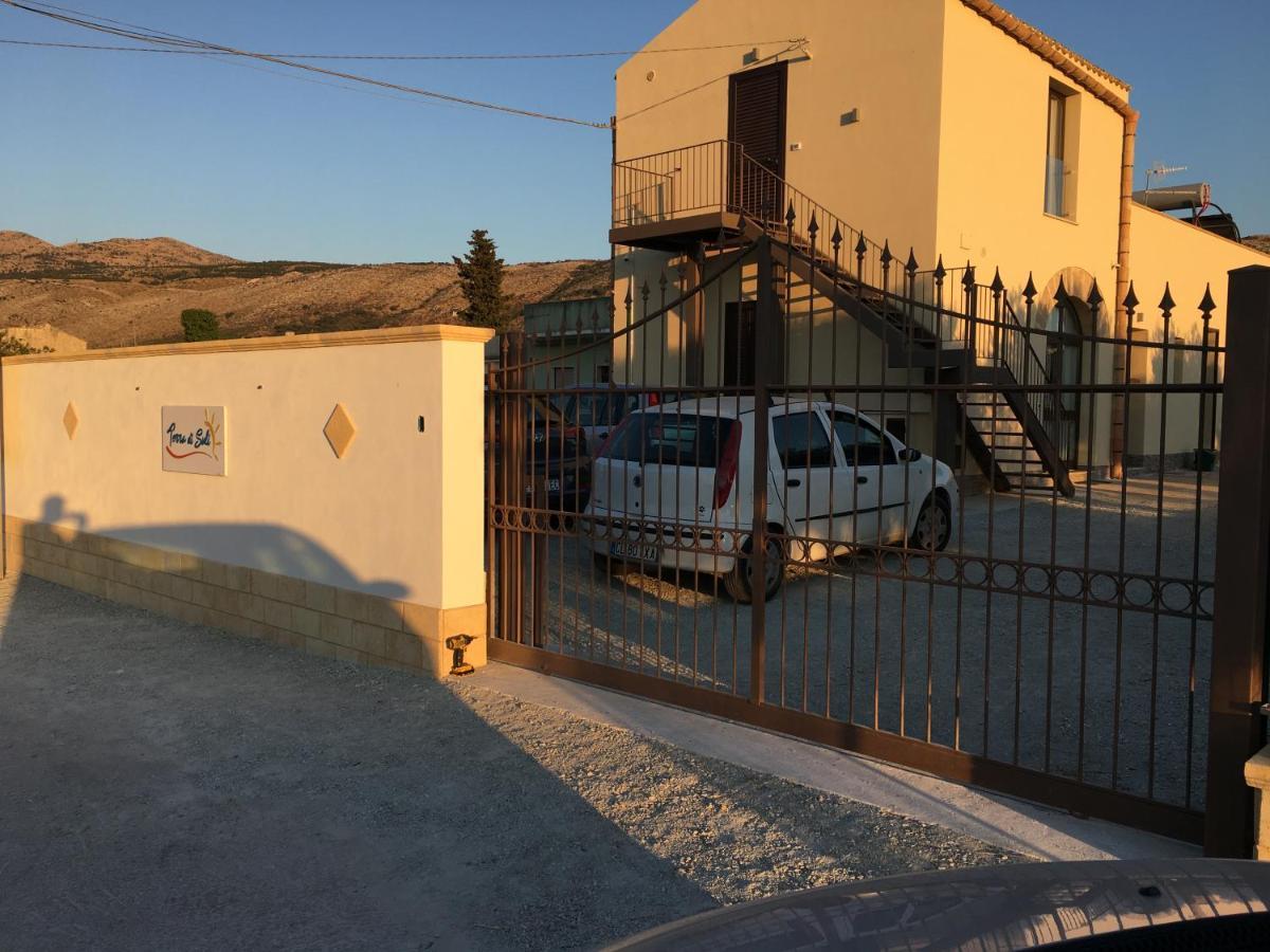Terra di Suli Apartment Custonaci Bagian luar foto